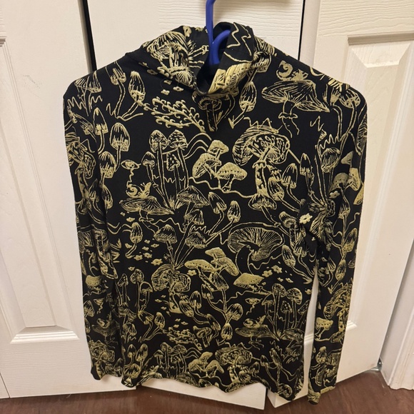 Thief and bandit Shroom turtleneck - Picture 1 of 7